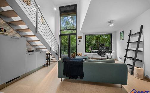 Pronájem bytu 2+kk 45 m², U libeňského pivovaru, Praha 8 - Libeň