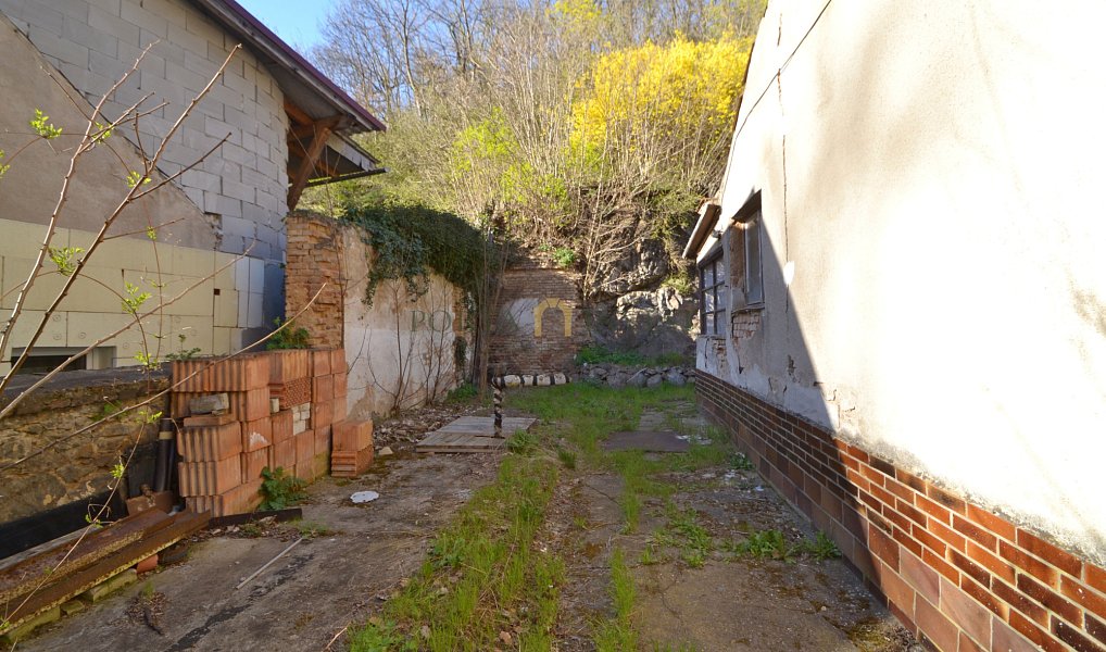 Prodej domu 90 m² s pozemkem 304 m², Praha – náhled fotky 2