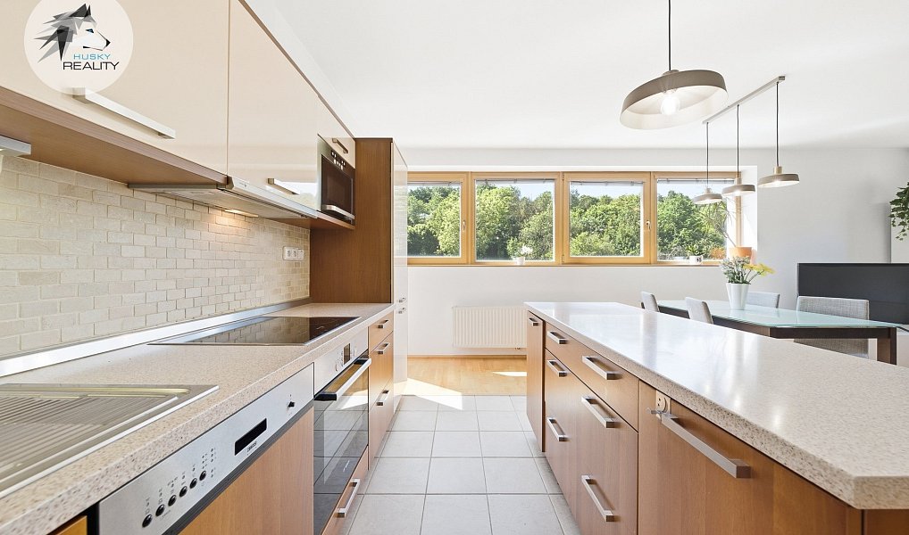 Prodej bytu 3+kk 89 m², Zlín – náhled fotky 17