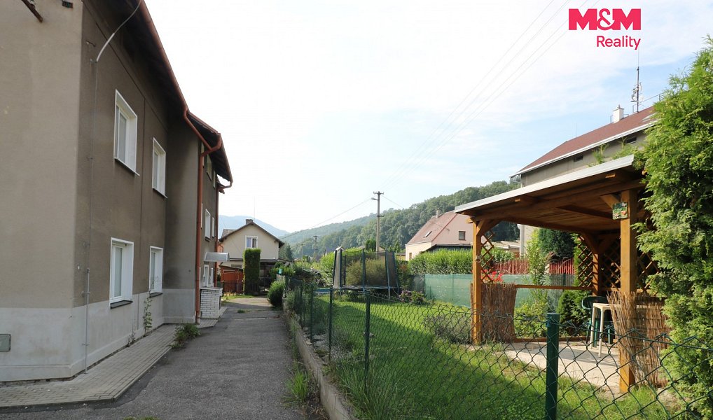 Pronájem bytu 1+1 47 m², Velké Březno – náhled fotky 10