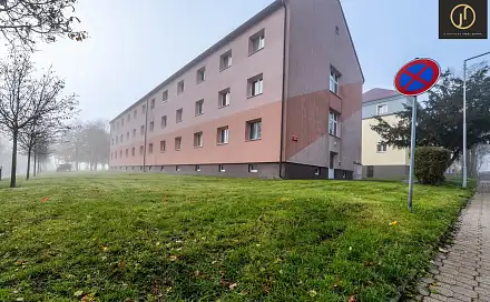 Prodej bytu 1+1 32 m², Hornická, Stochov, okres Kladno