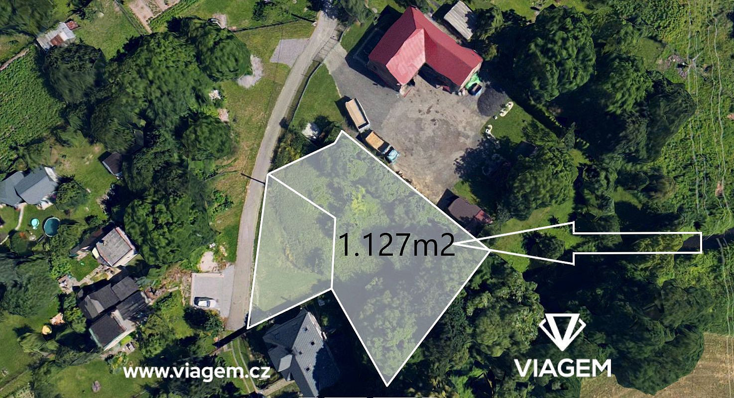 Prodej stavebního pozemku 1 127 m²