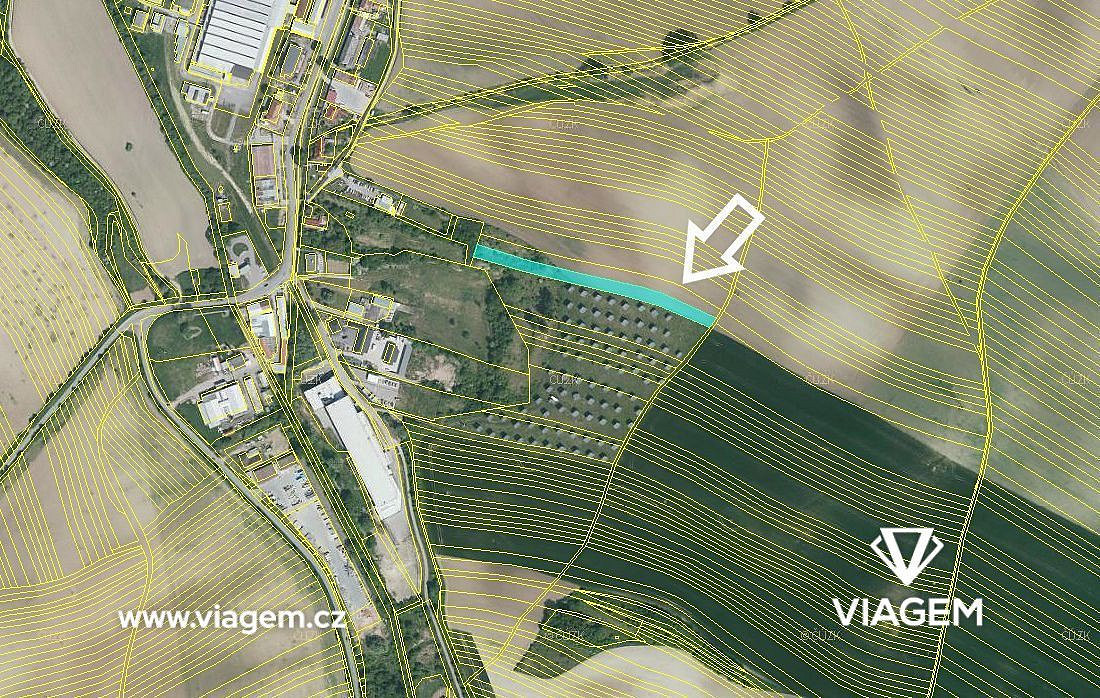Prodej pole 1 883 m² – fotografie 2