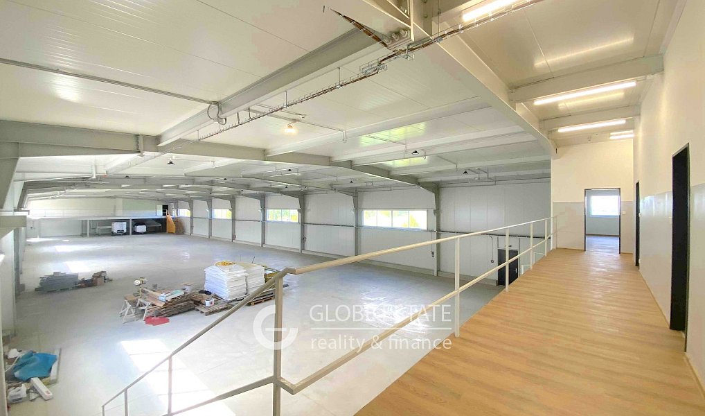 Pronájem skladovacích prostor 1 600 m², Nehvizdy – náhled fotky 3