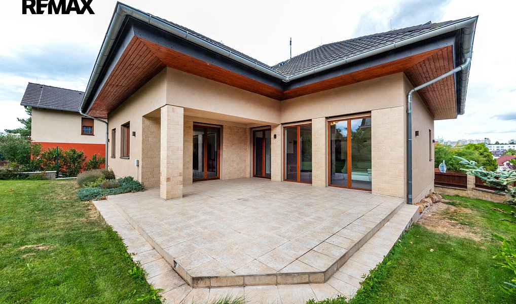 Prodej domu 300 m² s pozemkem 652 m², Praha – náhled fotky 9
