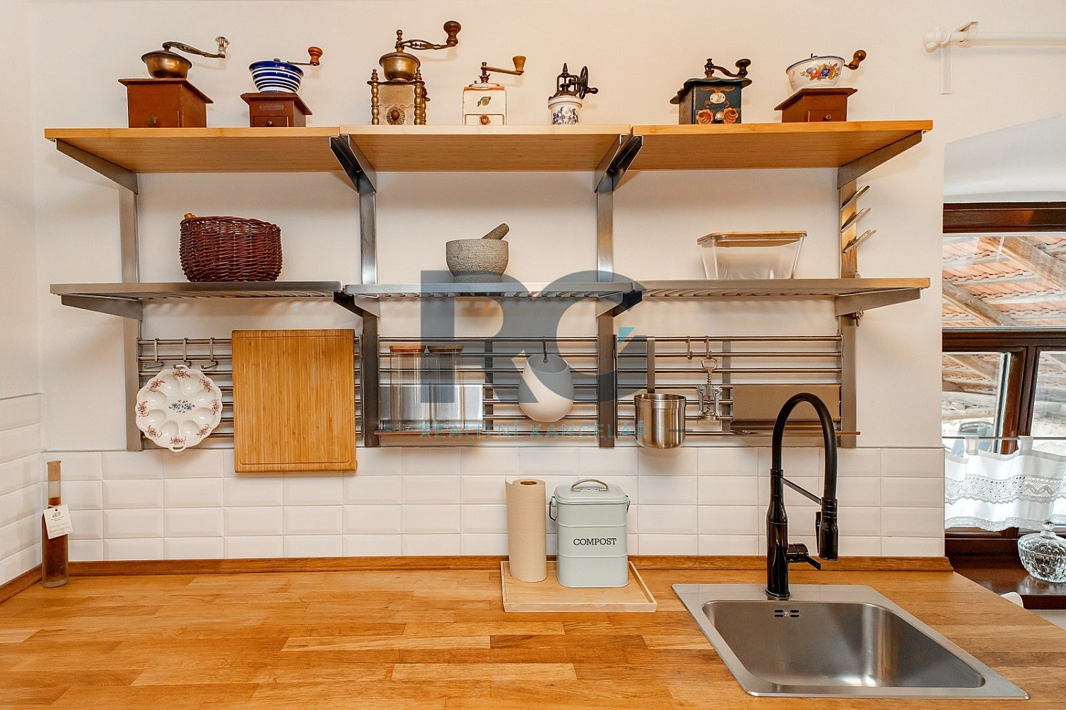 Prodej domu 174 m² s pozemkem 11 512 m² — photo 5
