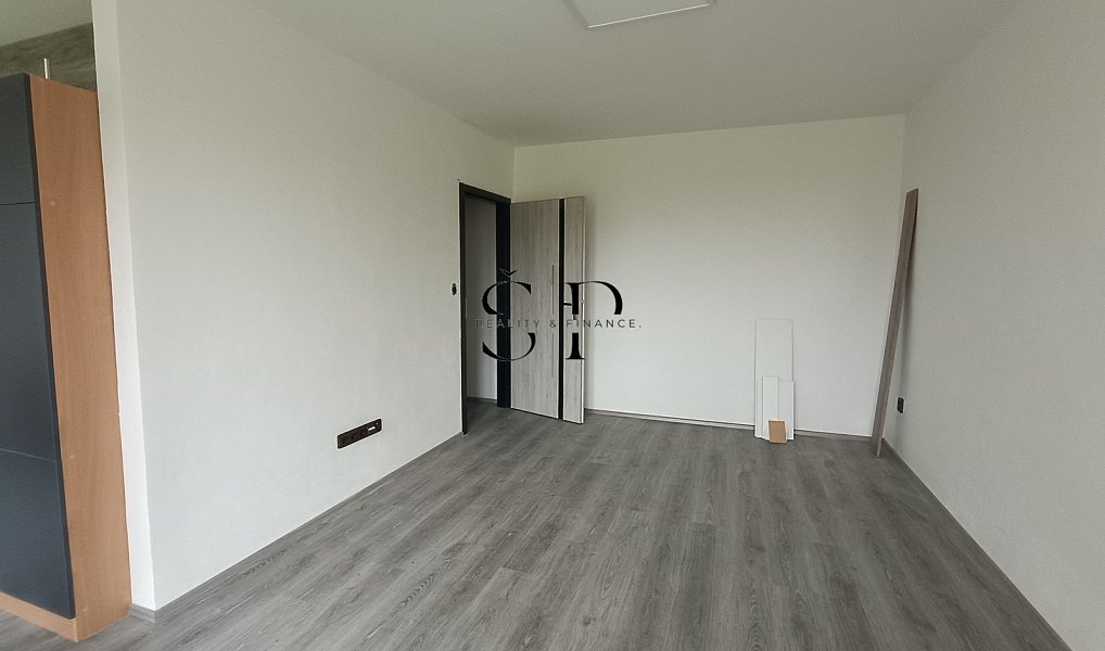 Pronájem bytu 2+kk 48 m², Nová Ves – náhled fotky 4
