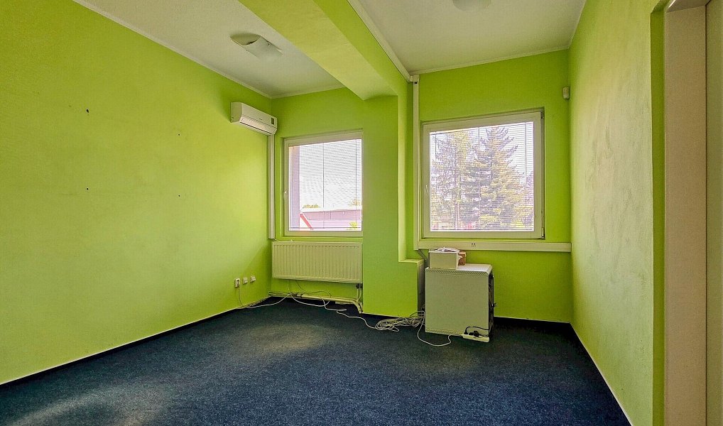 Pronájem kanceláře 156 m², Karviná – náhled fotky 10