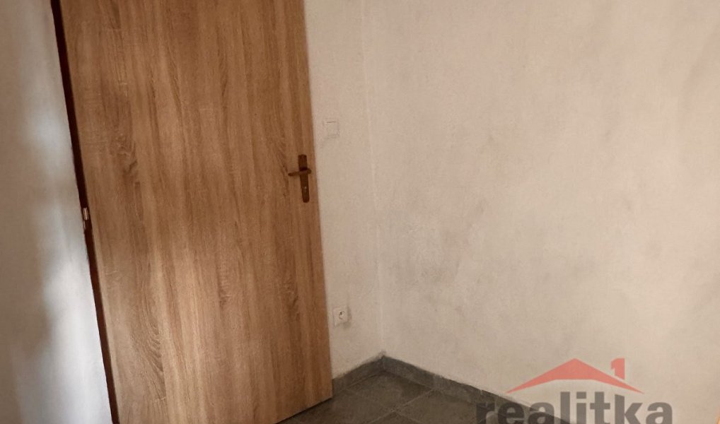 Pronájem bytu 1+kk 27 m², Opava – náhled fotky 6