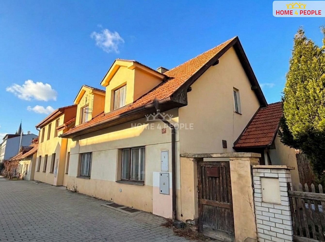 Prodej domu 140 m² s pozemkem 268 m² – fotografie 2