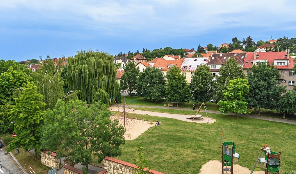 Prodej bytu 2+1 79 m², Praha – náhled fotky 14