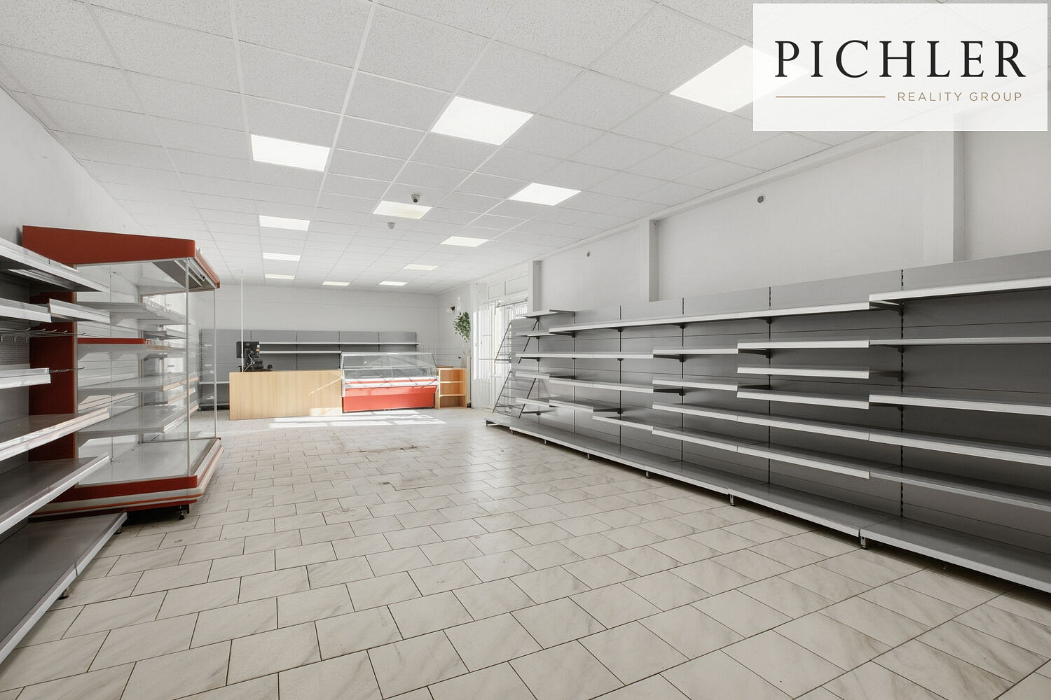 Prodej obchodních prostor 343 m² – fotografie 4