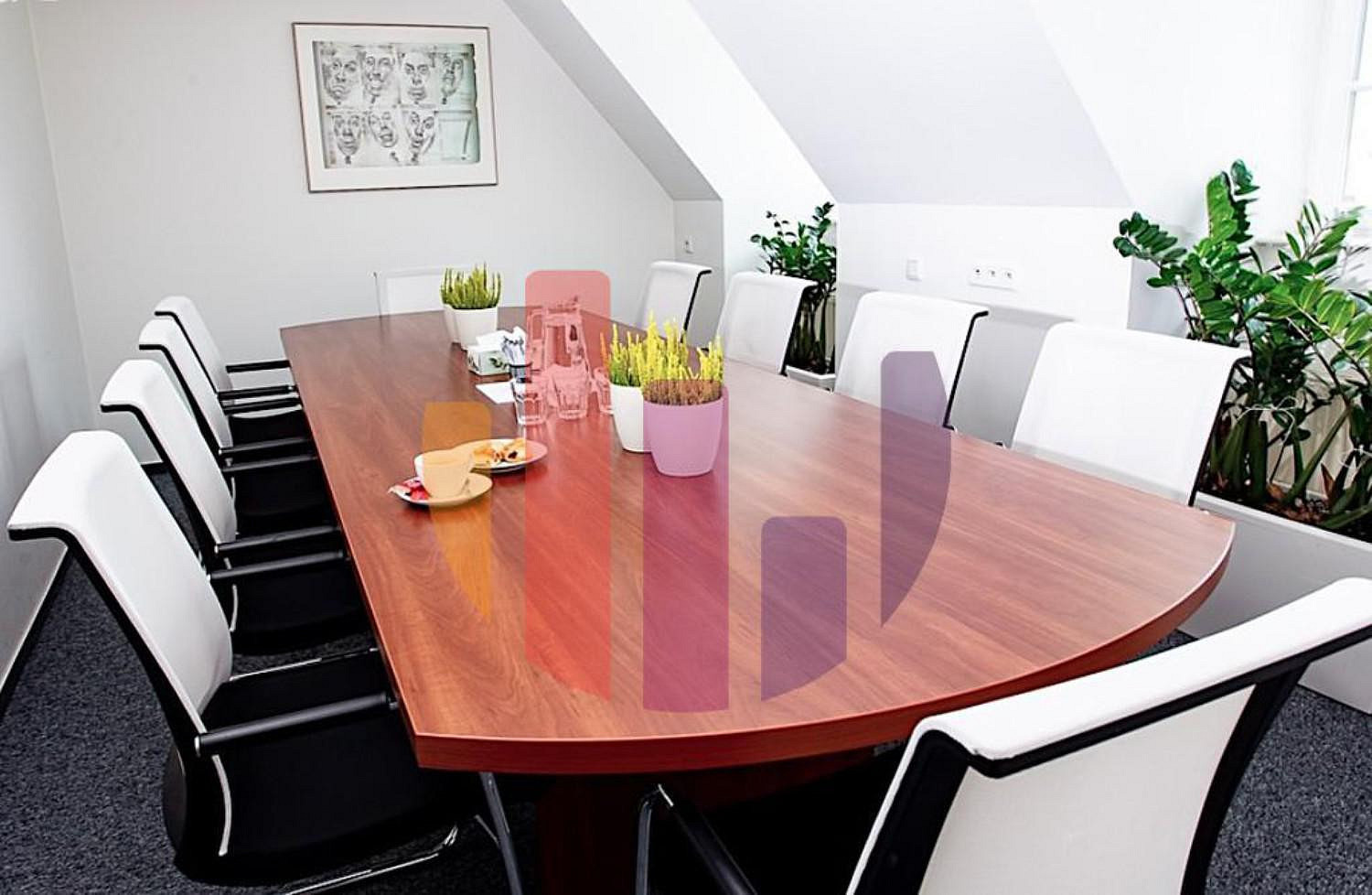 Pronájem kanceláře 282 m² – pohled 3