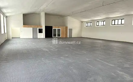 Pronájem skladovacích prostor 463 m², 1. máje, Vimperk - Vimperk II, okres Prachatice