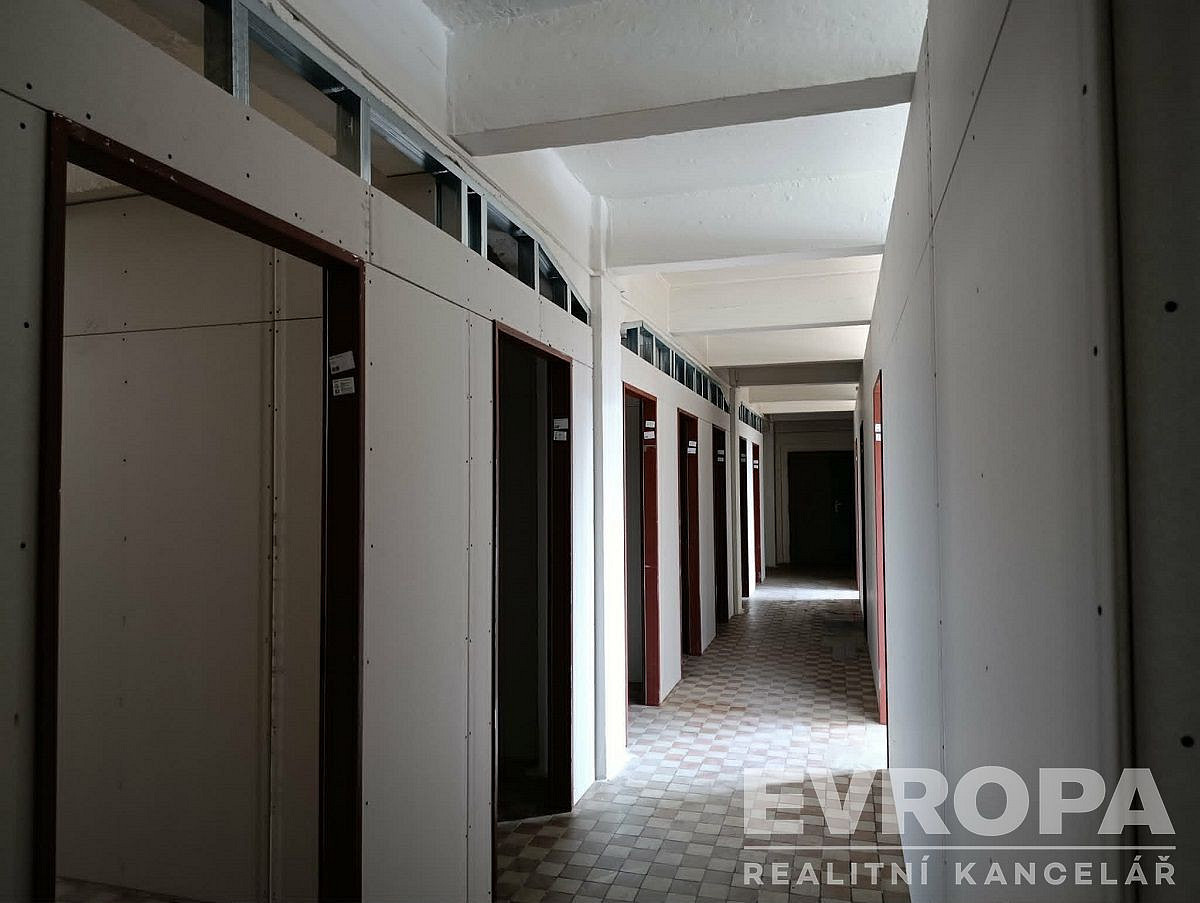 Pronájem skladovacích prostor 10 m²