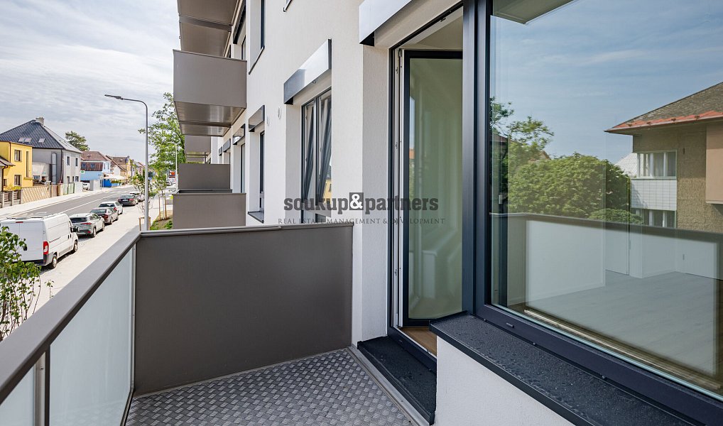 Prodej bytu 2+kk 48 m², Kladno – náhled fotky 6