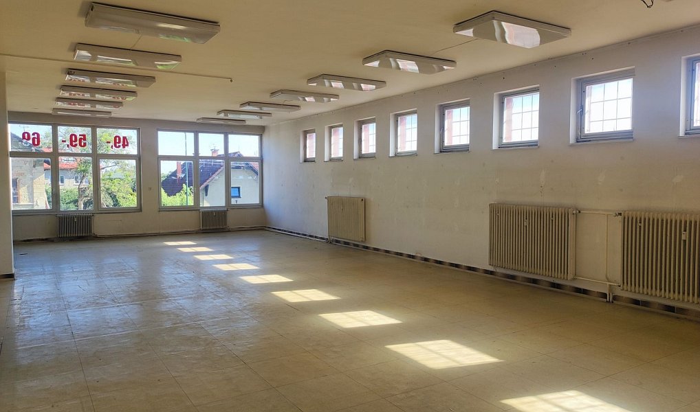 Pronájem obchodních prostor 556 m², Slatiňany – náhled fotky 8