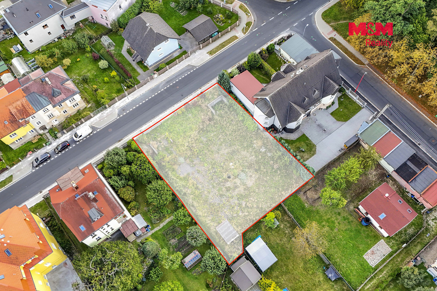 Prodej stavebního pozemku 912 m² – fotografie 3