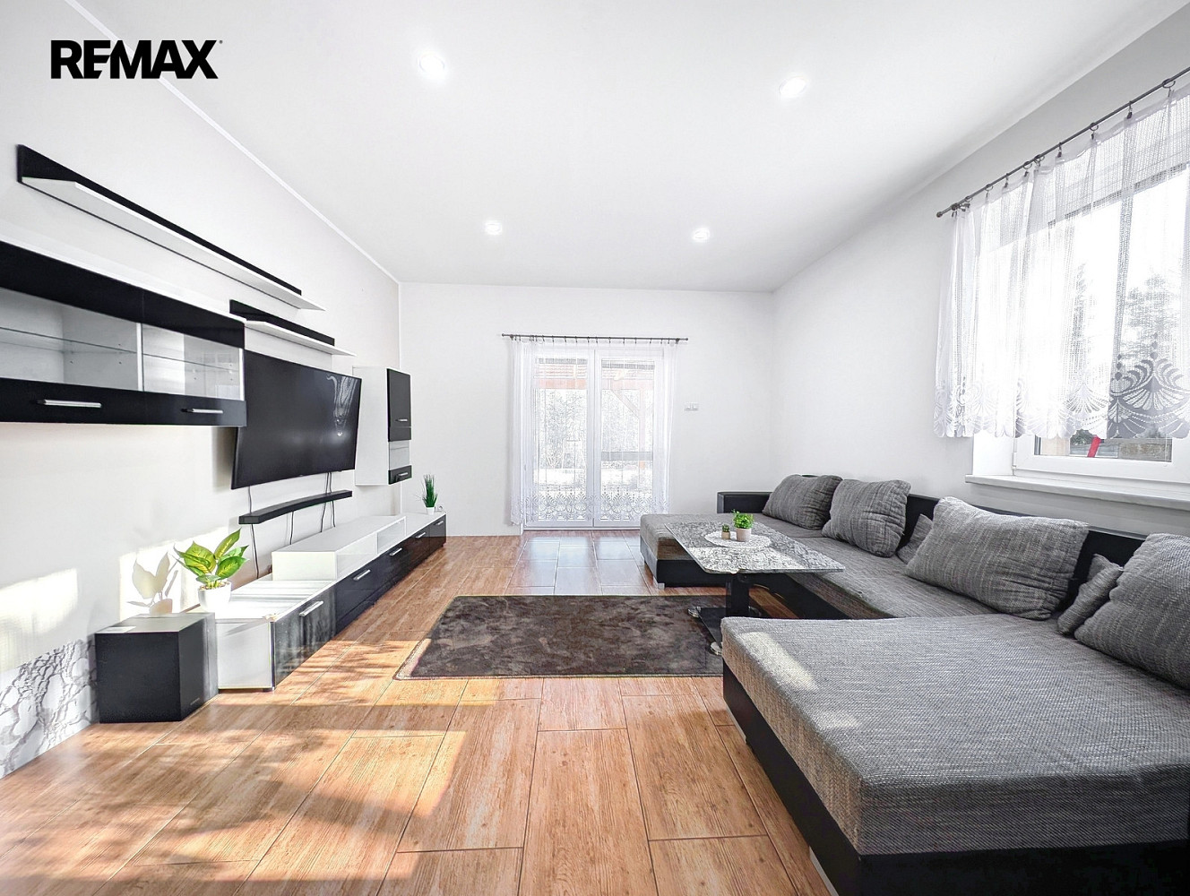 Prodej domu 108 m² s pozemkem 3 066 m² — photo 2