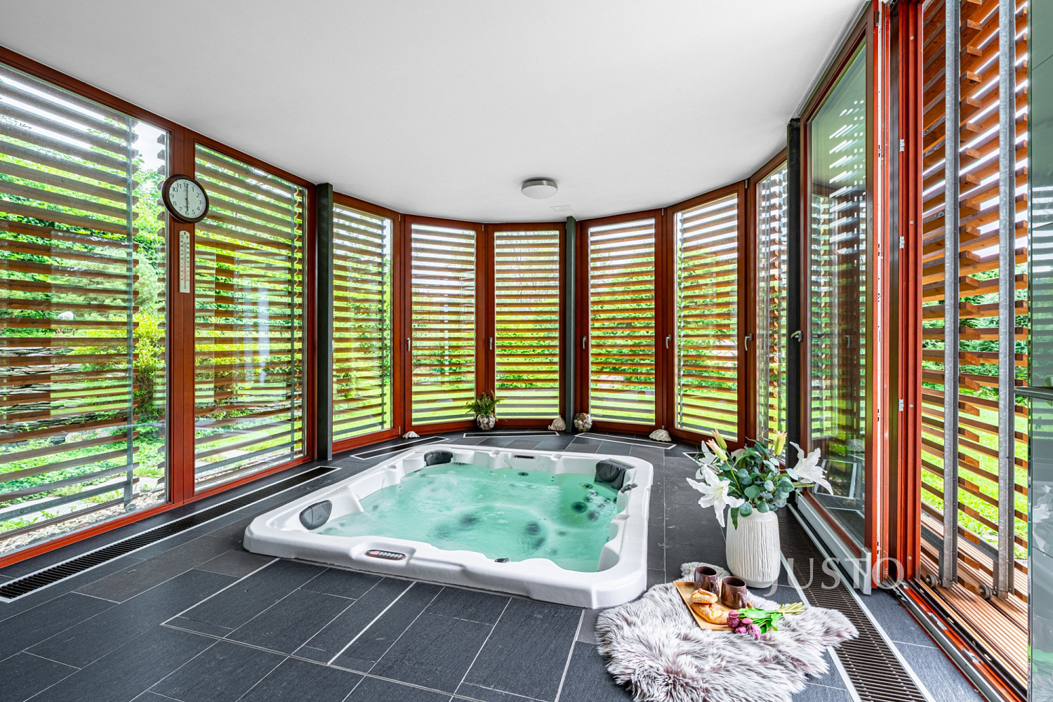 Prodej domu 456 m² s pozemkem 1 300 m² – fotografie 3