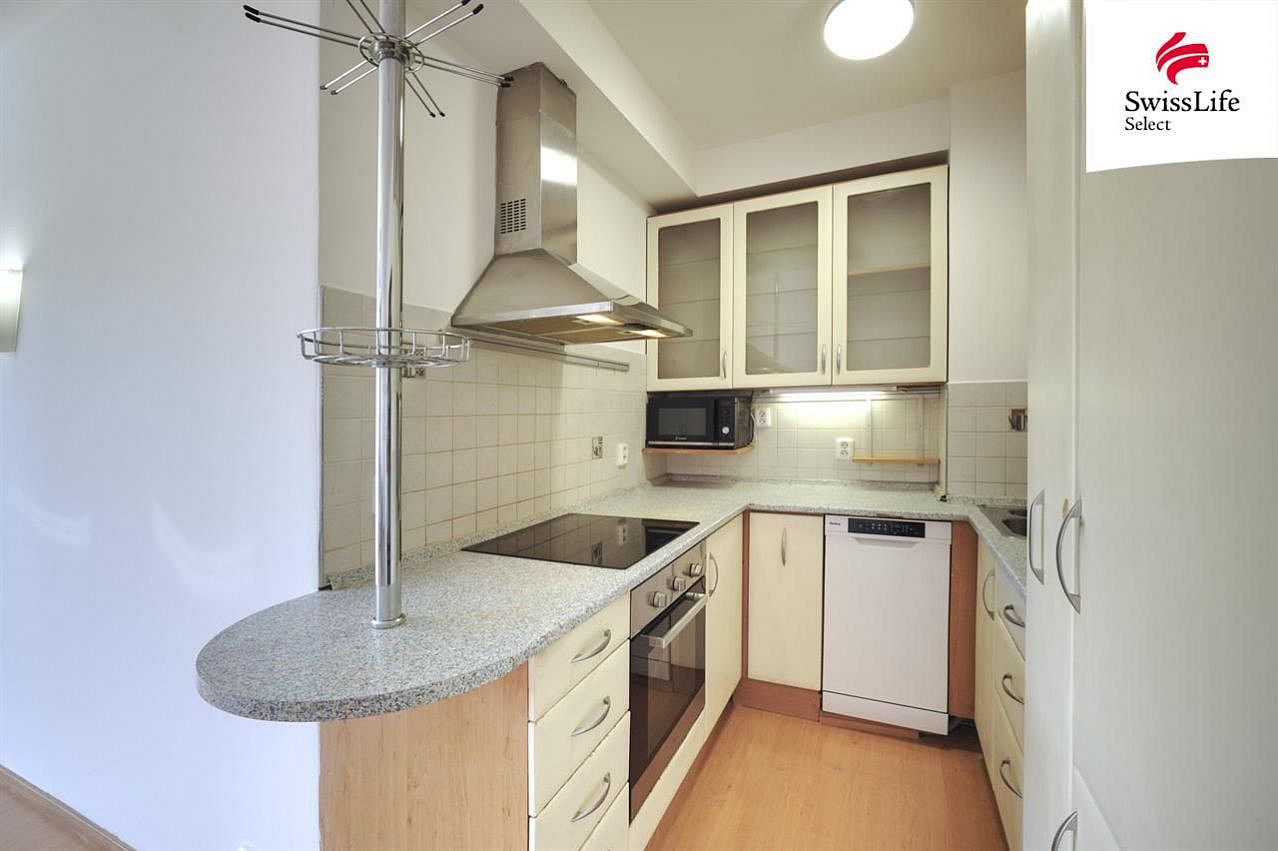 Prodej bytu 3+kk 74 m² – pohled 4
