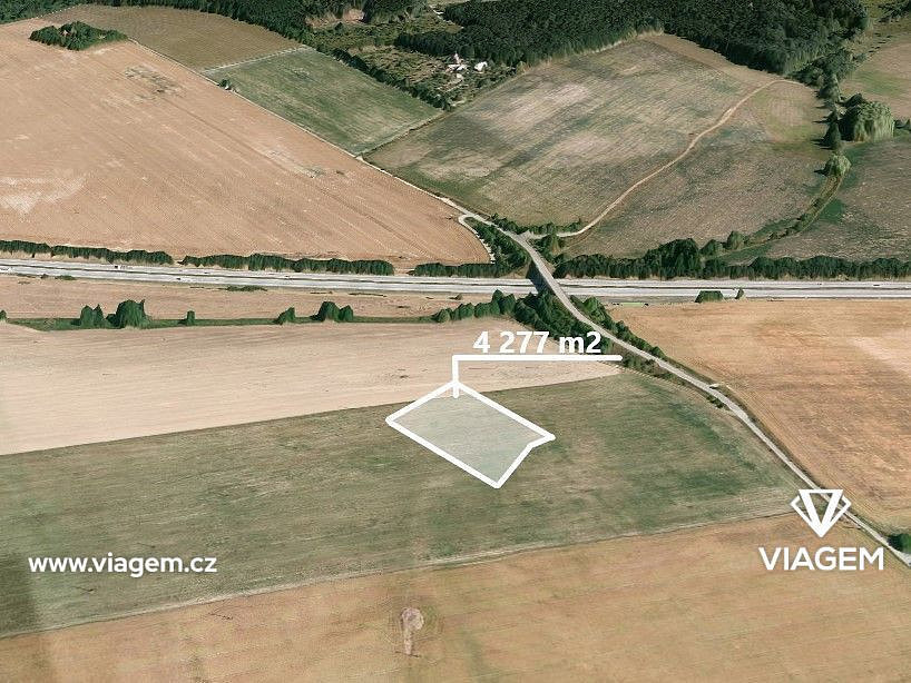 Prodej pole 4 277 m²