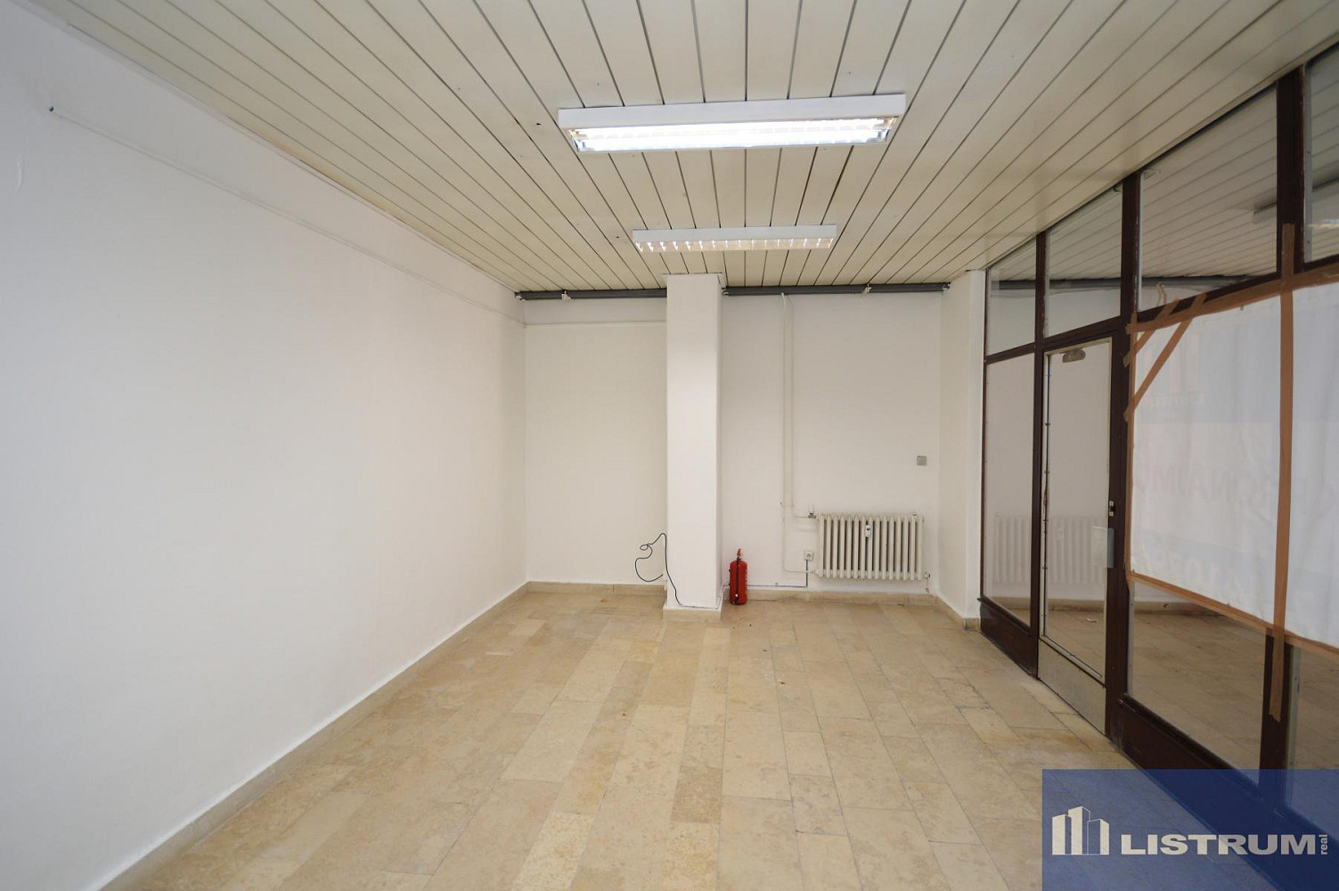 Pronájem obchodních prostor 31 m² – fotografie 3