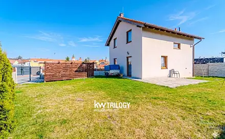 Prodej domu 94 m² s pozemkem 525 m², Za Školou, Smečno, okres Kladno
