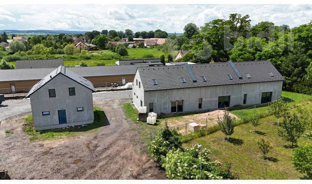 Prodej domu 114 m² s pozemkem 335 m², Chrudim – náhled fotky 2