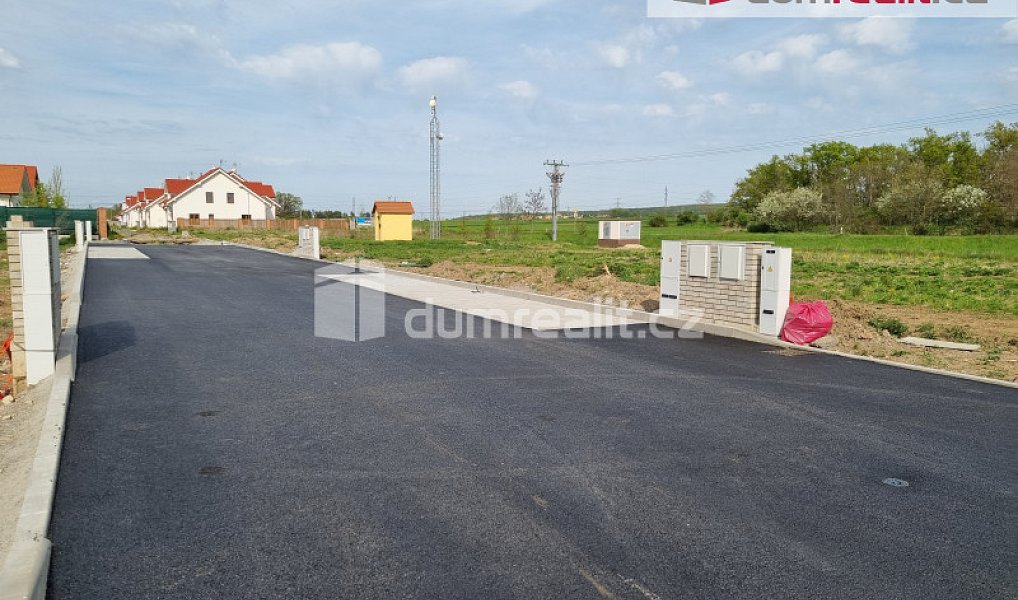 Prodej stavebního pozemku 1 201 m², Veltrusy – náhled fotky 7