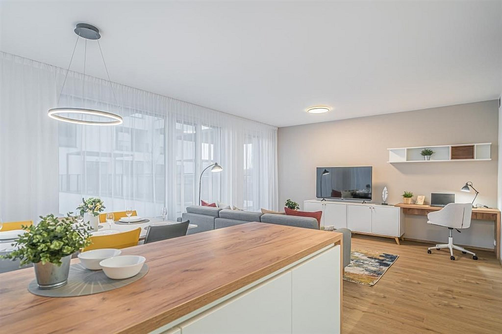 Pronájem bytu 3+kk 82 m²
