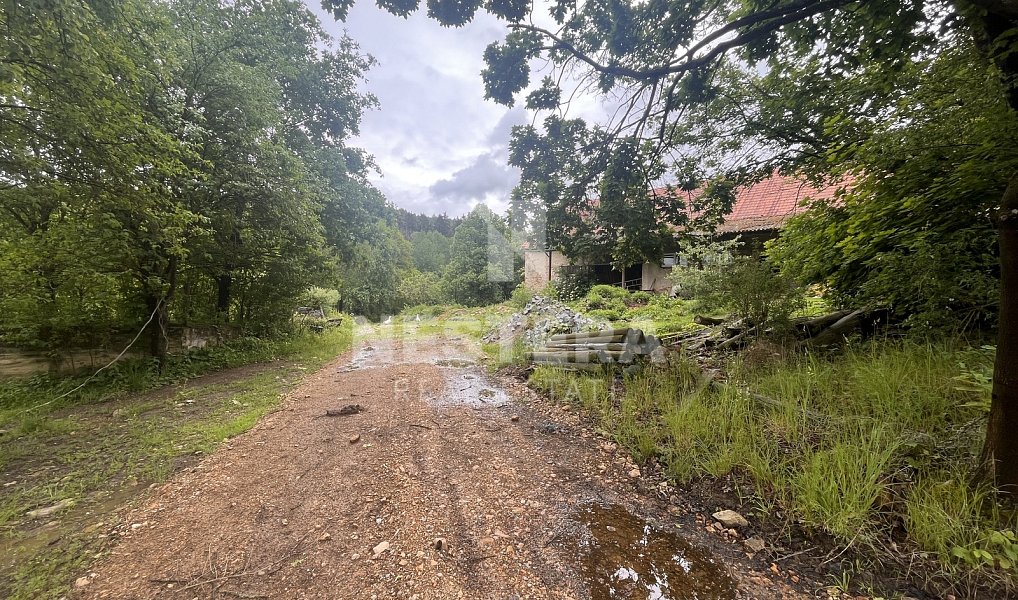 Prodej zemědělského objektu 284 m², Popovice – náhled fotky 4