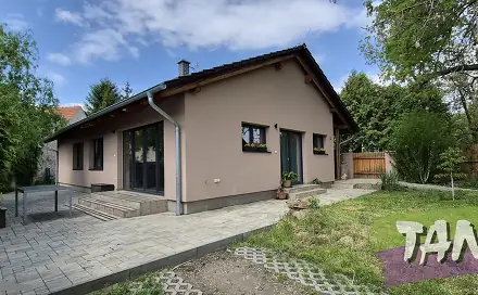 Prodej domu 110 m² s pozemkem 452 m², Třebízského, Sadská, okres Nymburk