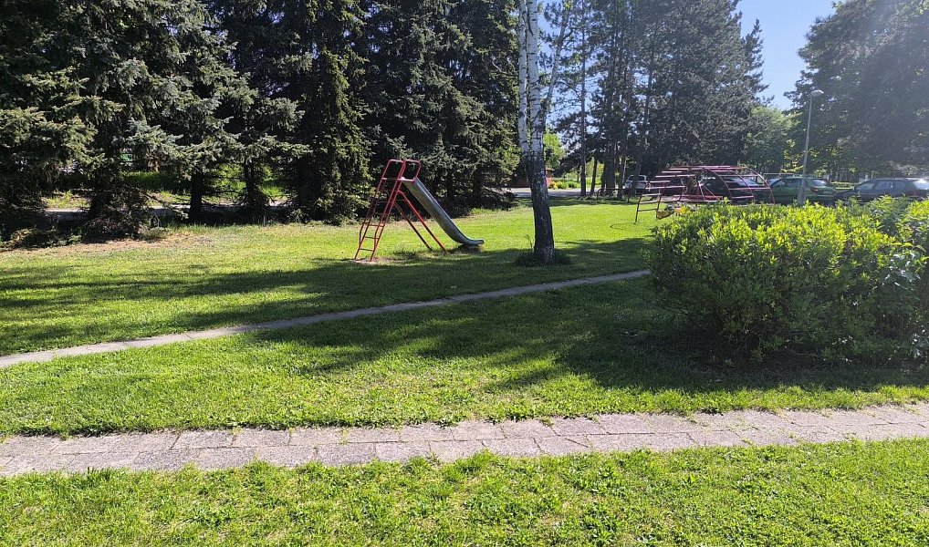 Pronájem bytu 3+1 63 m², Hradec Králové – náhled fotky 3