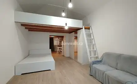 Pronájem bytu 2+kk 34 m²
