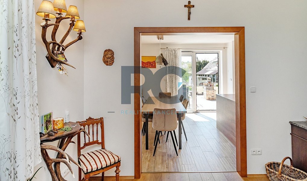 Prodej domu 491 m² s pozemkem 1 781 m², Písek – náhled fotky 28