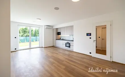 Pronájem bytu 2+kk 56 m², U Slaviborského dvora, Praha 9 - Třeboradice