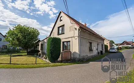Prodej domu 205 m² s pozemkem 1 469 m²