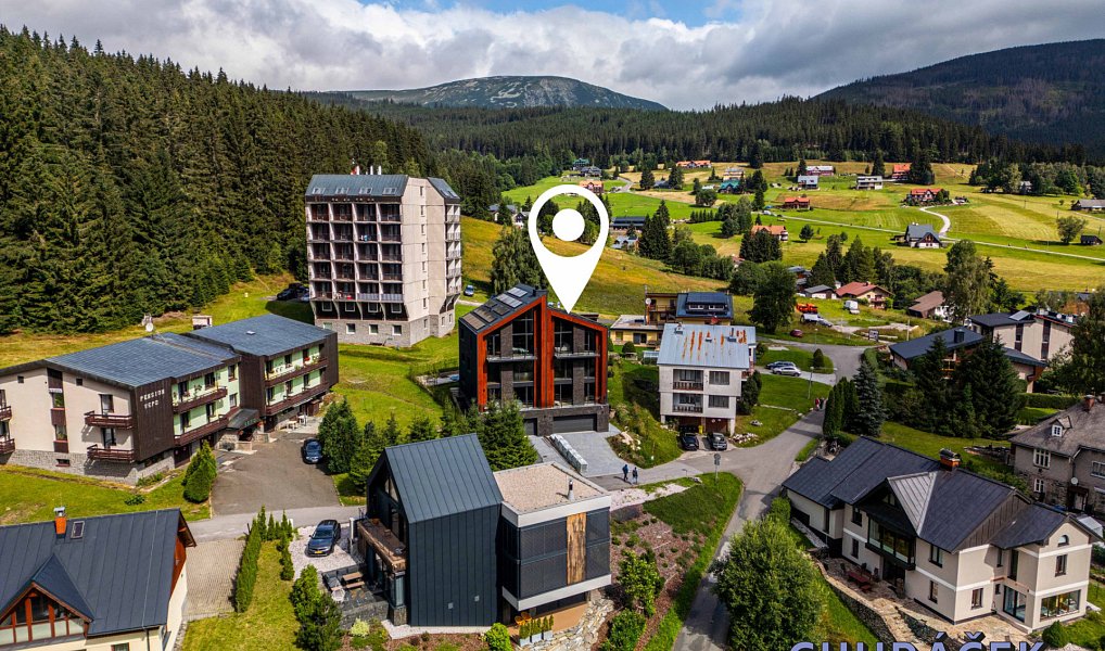 Prodej komerčního prostoru, 303 m², Trutnov, Pec pod Sněžkou