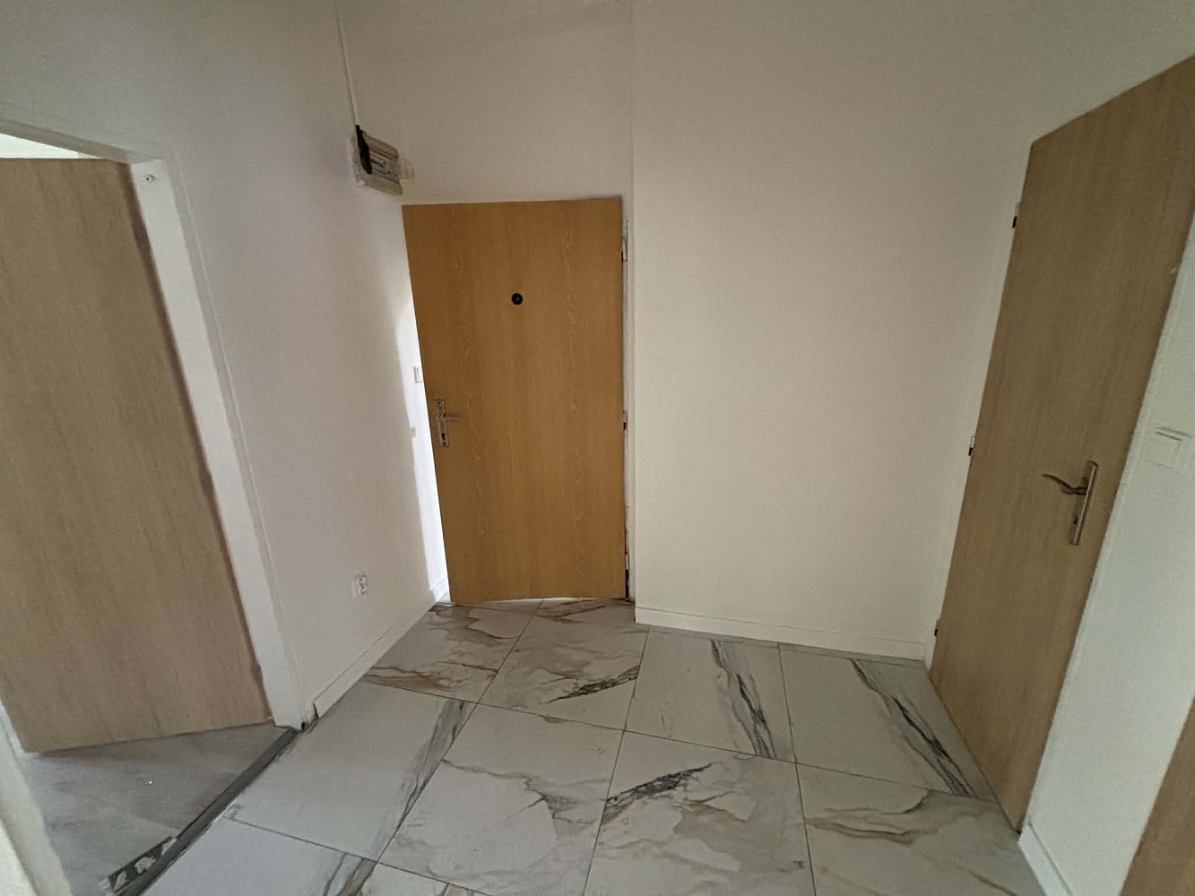 Pronájem bytu 2+1 71 m² — photo 4