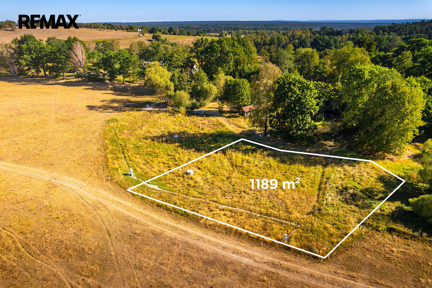 Prodej stavebního pozemku 1 189 m² – fotografie 3