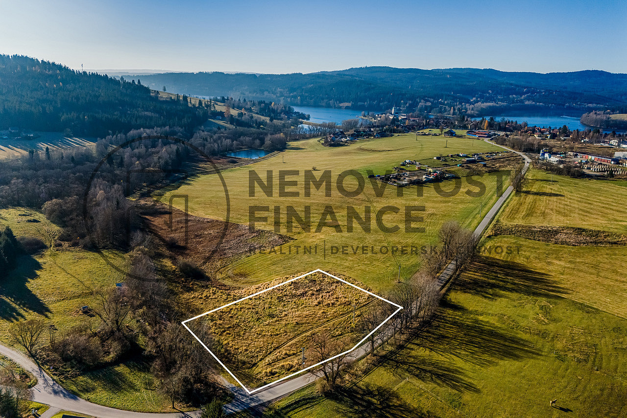 Prodej komerčního pozemku 479 m²