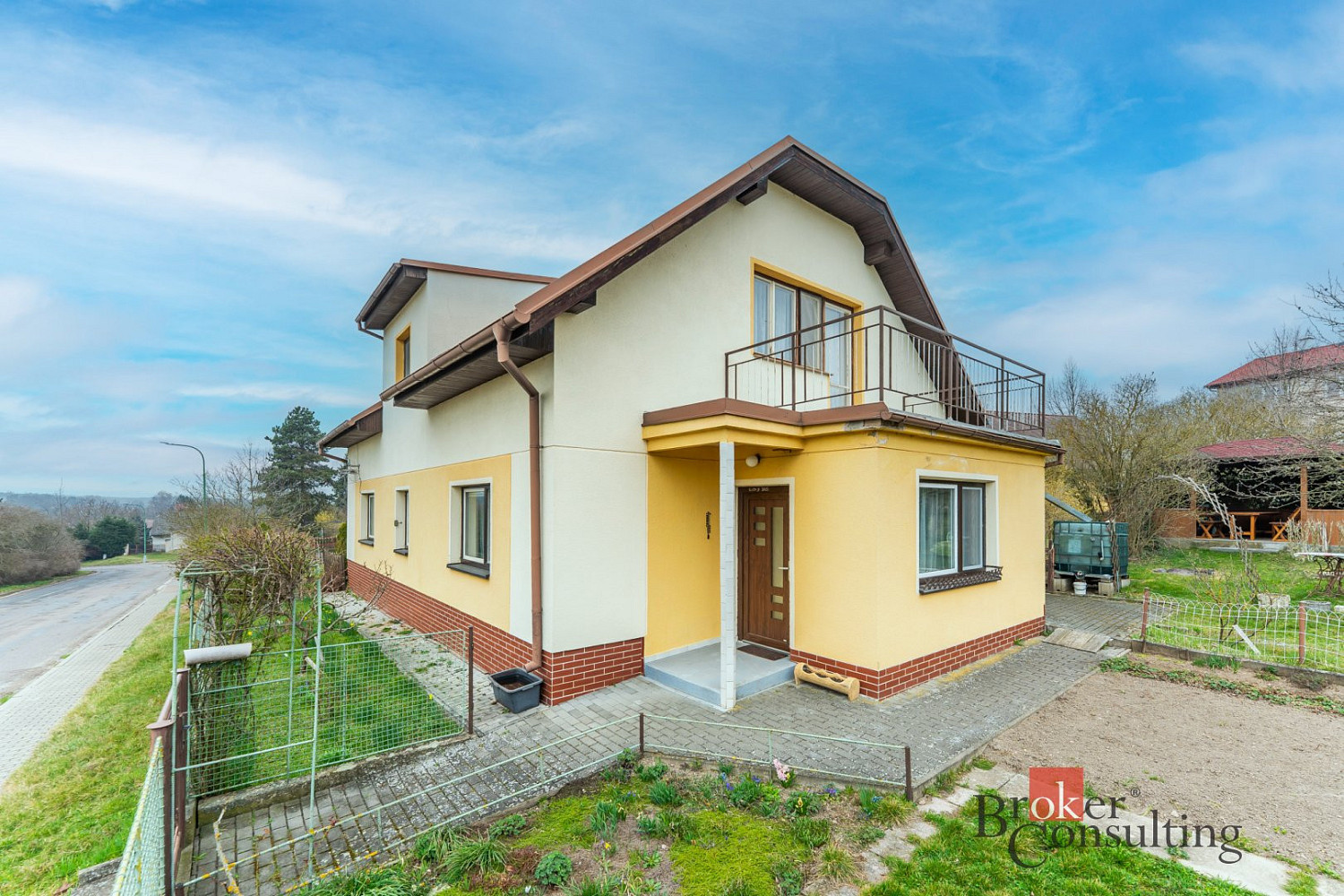 Prodej domu 146 m² s pozemkem 613 m²