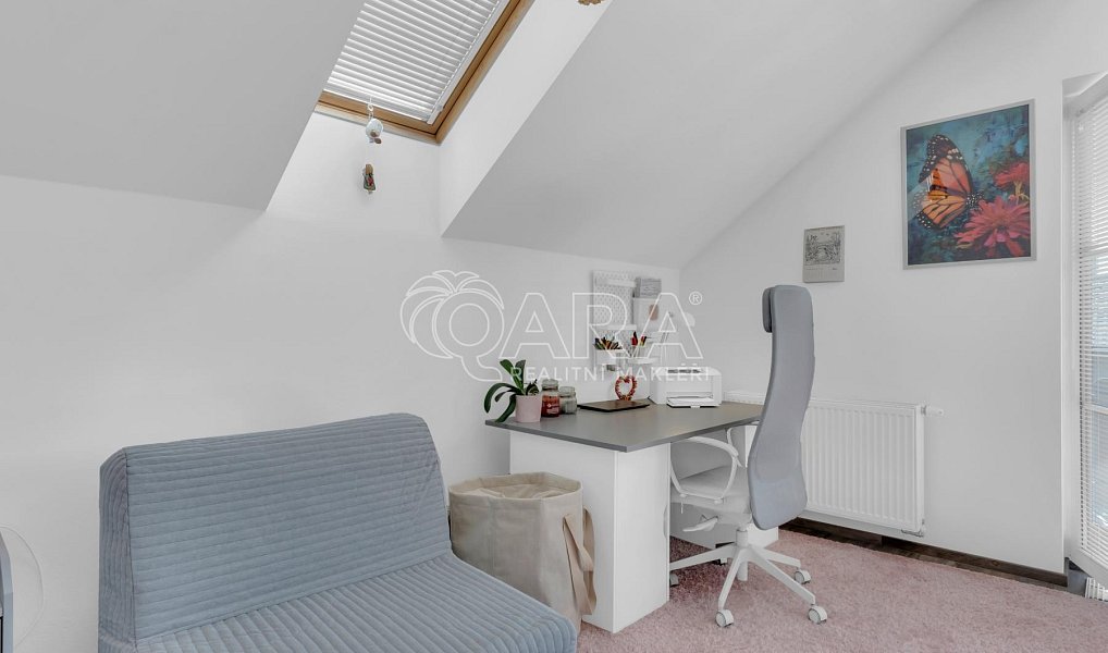 Prodej domu 255 m² s pozemkem 775 m², Šestajovice – náhled fotky 17