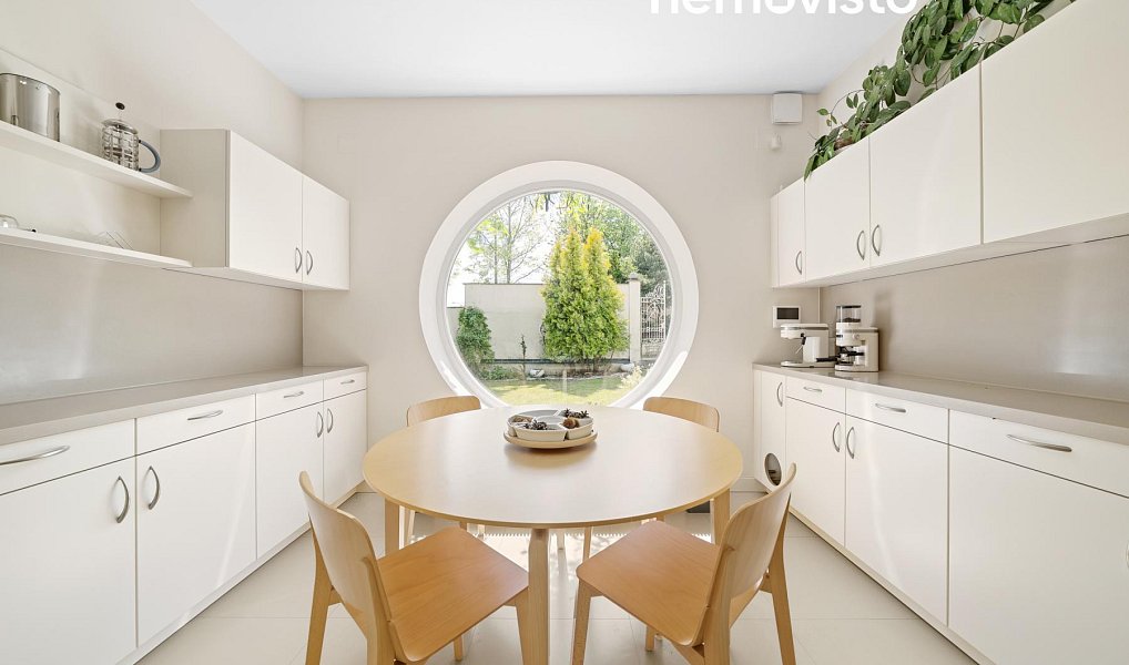 Prodej domu 309 m² s pozemkem 1 912 m², Zábřeh – náhled fotky 5