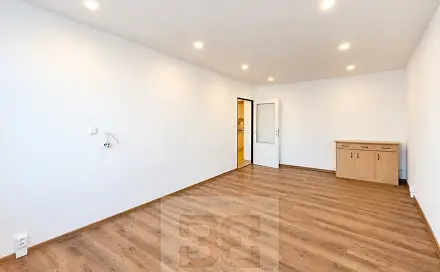 Pronájem bytu 2+1 49 m², Čimická, Praha 8 - Bohnice