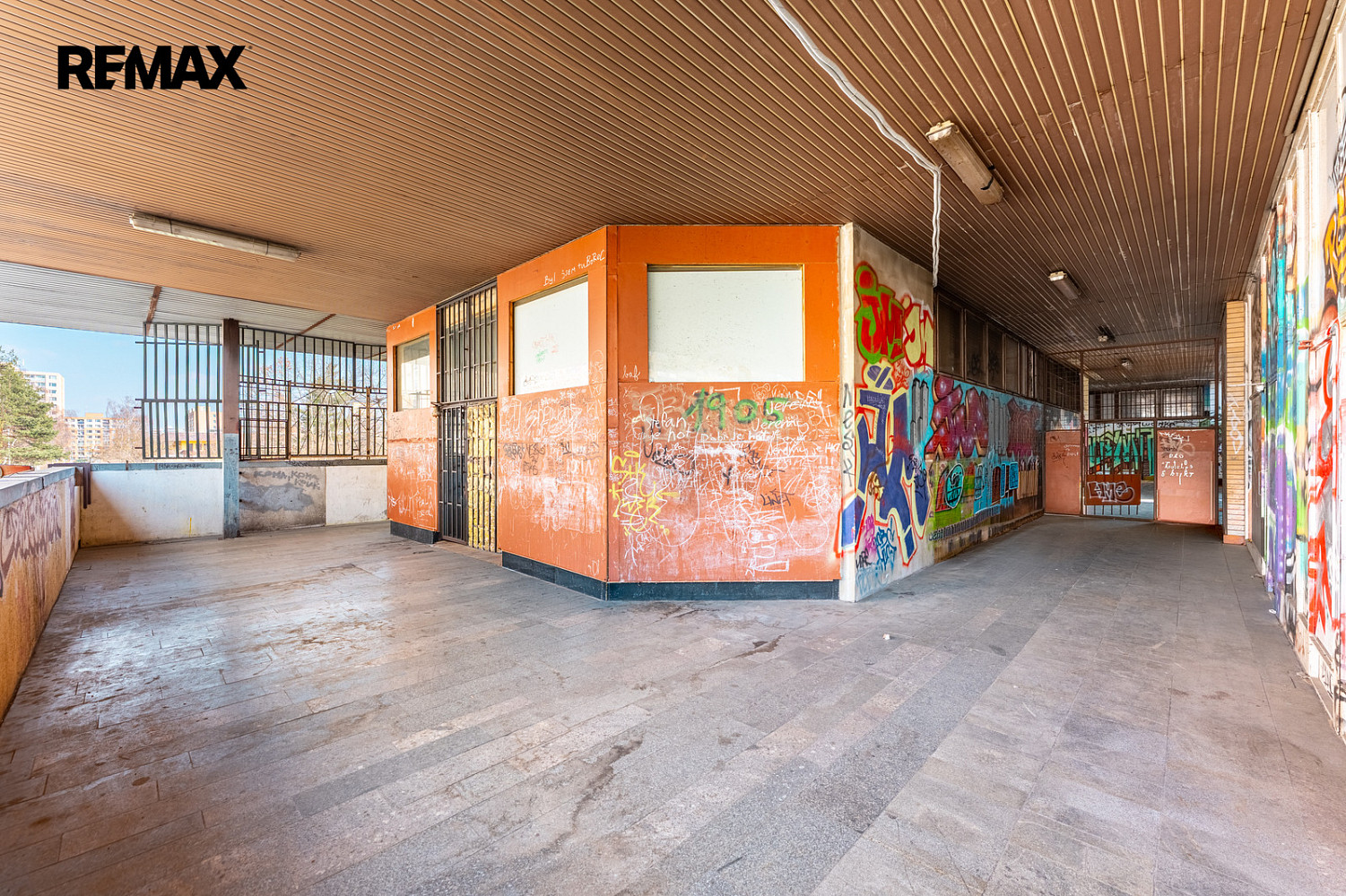 Pronájem obchodních prostor 140 m² — photo 5