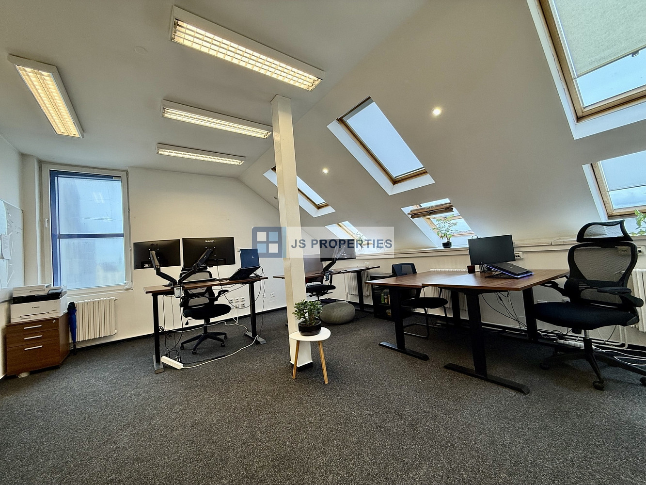 Pronájem kanceláře 47 m² — photo 4