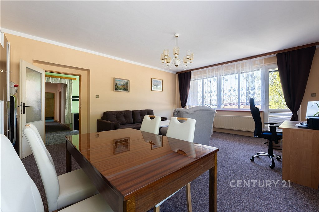 Prodej domu 198 m² s pozemkem 1 875 m² — photo 5