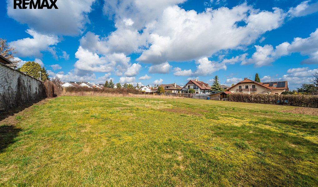 Prodej stavebního pozemku 1 296 m², Horoměřice – náhled fotky 12